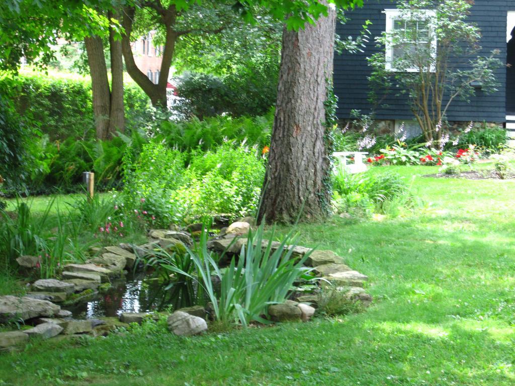 Baldwinsville Bed And Breakfast Exterior photo